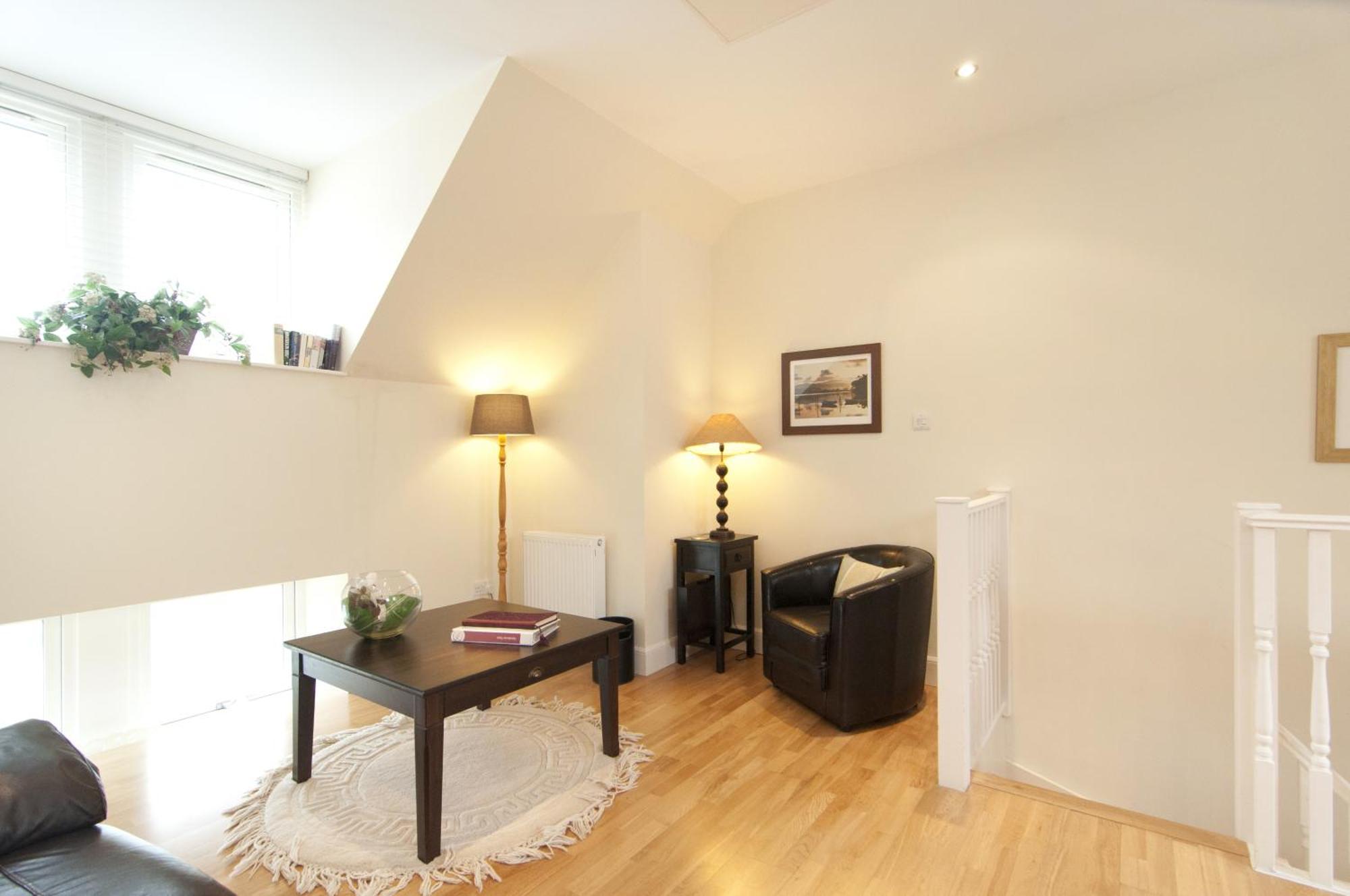 Edinburgh Church Apartments — Photos 1